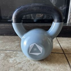 KETTLEBELL 25lbs NEW**