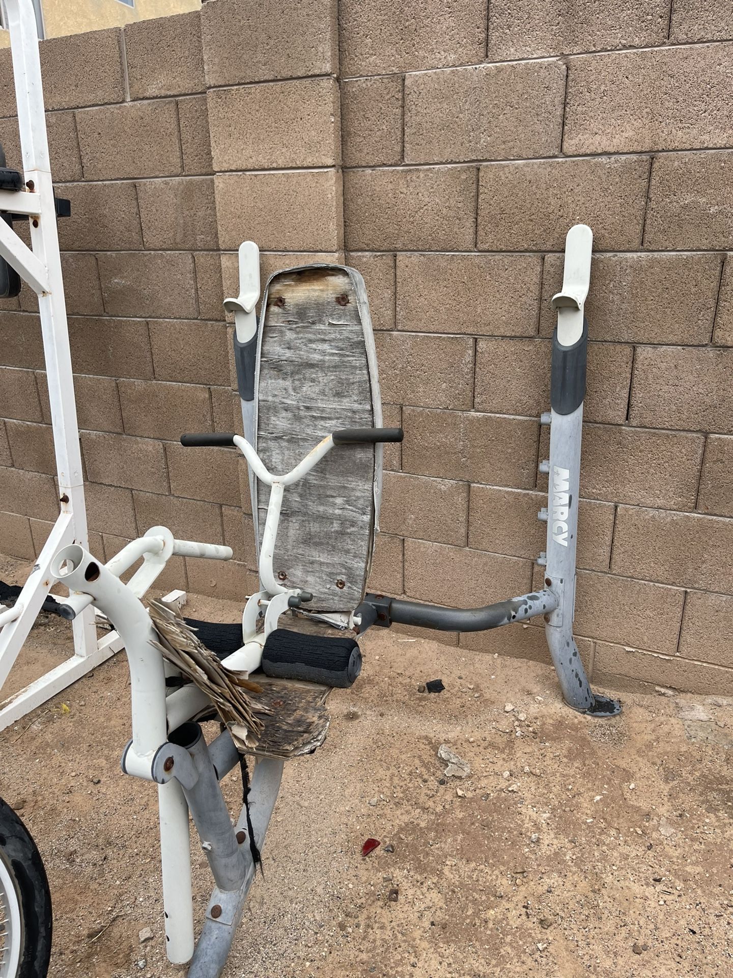 Marcy Weight Training Bench