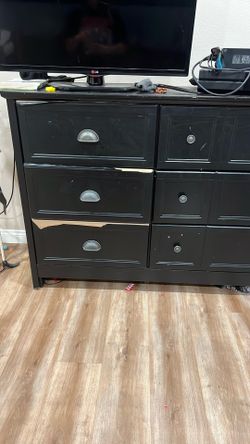 Black Dresser