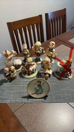 Hummel Lot 8 Total Items