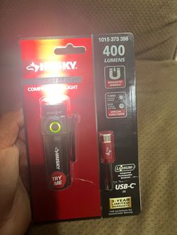 Husky Rechargeable Compact Flashlight 400 Lumens
