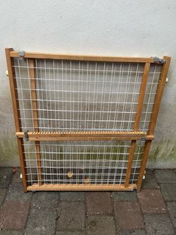 32"H Gerry Wood Pressure Mount Baby or Pet Gate- Vintage!