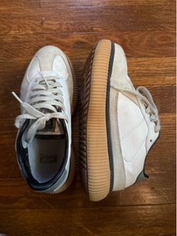 Onitsuka Tiger Delecity Sneakers