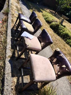 Free stools