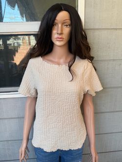 Women’s plus size  Zenobia Textured Cream stretchy Top – Size 1XL