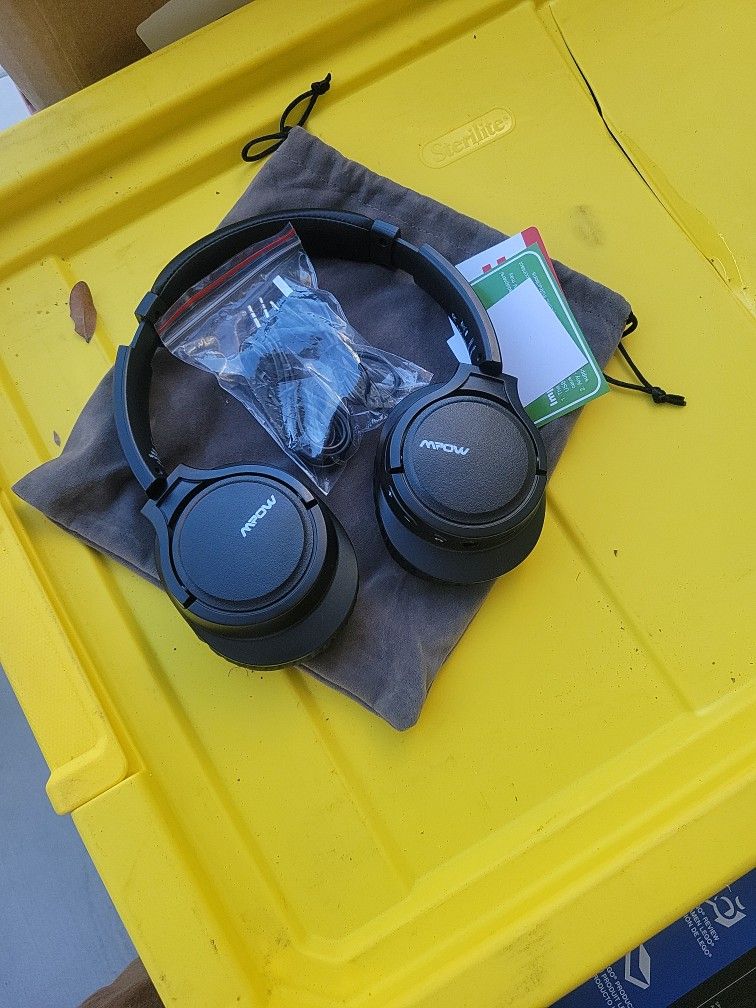 Bluetooth Headphones