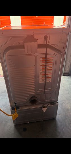 7.4 cu. ft. Ultra Large Capacity SteamDryer