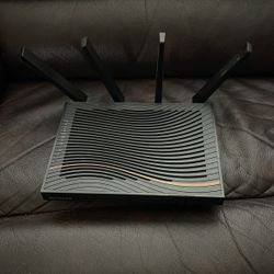 Net gear Nighthawk X4 AC3200 Model C7500