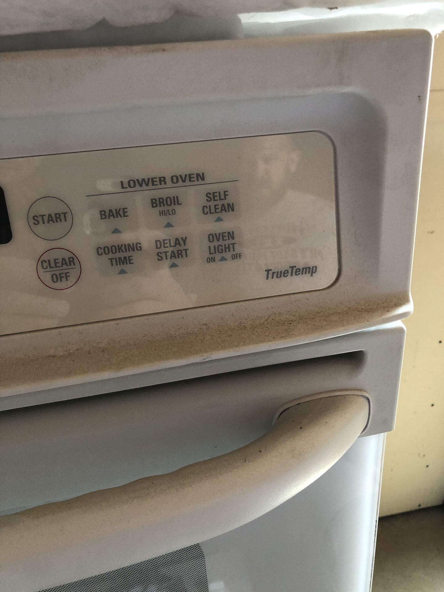 Ge true temp double oven and ge profile cook top. Over electric cook