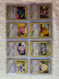 Pokémon Trading Cards Lot of 8