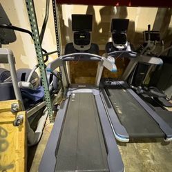 Precor TRM815 commercial treadmill just arrived!
