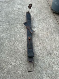 Spare tire carrier for classics