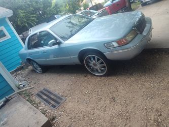 2002 Granmarqis Por $2800 Ho Megor Ofertab