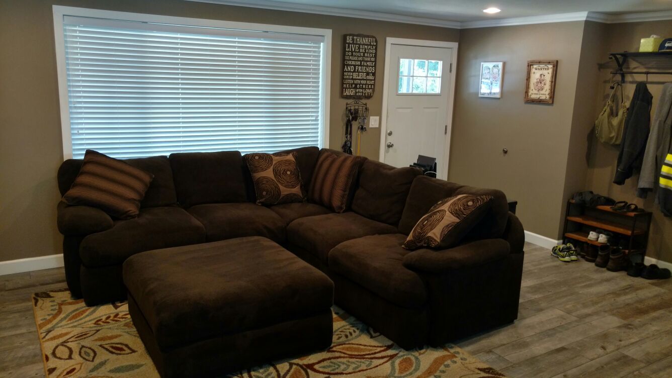 BRAND NEW SECTIONAL SOFA CUSTOM MADE AT J.R. FURNITURE IN LYNNWOOD WA