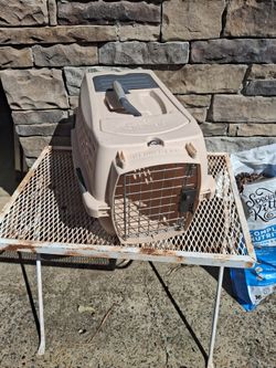 Small Petmate Kennel Cab