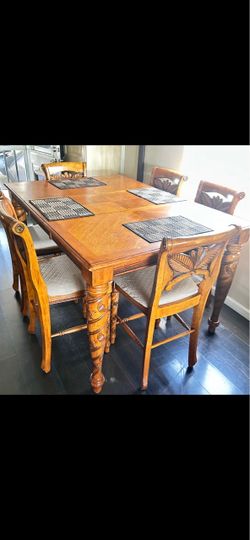 Dining Table Set