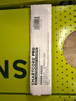 SMARTCORE Pro By COREtec Click Lock Luxury Vinyl Plank Floors Burbank Oak 20-mil × 7-in W × 48-in L