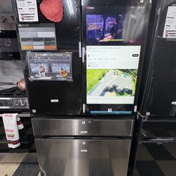 Samsung Bespoke Refrigerator With Family Hub And Beverage Center In Charcoal Glass And Stainless Steel 