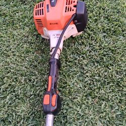 Stihl HL 94K commercial extended hedge trimmer