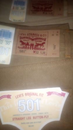 32/30 levis mens