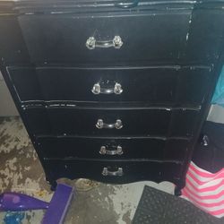 5 Drawer Dresser