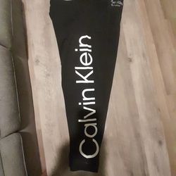 CALVIN KLEIN BLACK WORK OUTS