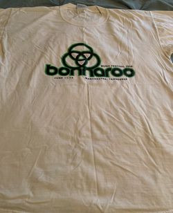 Bonnaroo Concert T-shirt 2004 2XL