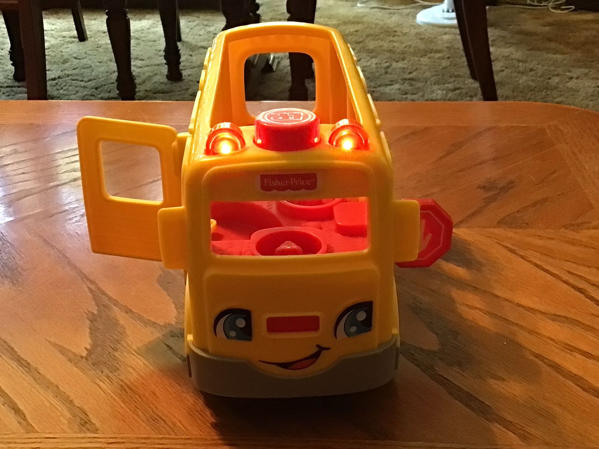 Fisher Price little people school bus with lights and music