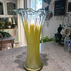 Vintage Hand Blown Art Glass Vase 