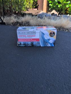 Black+Decker Iron (New)