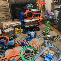 Large Lot Of Hot Wheels Track Sets