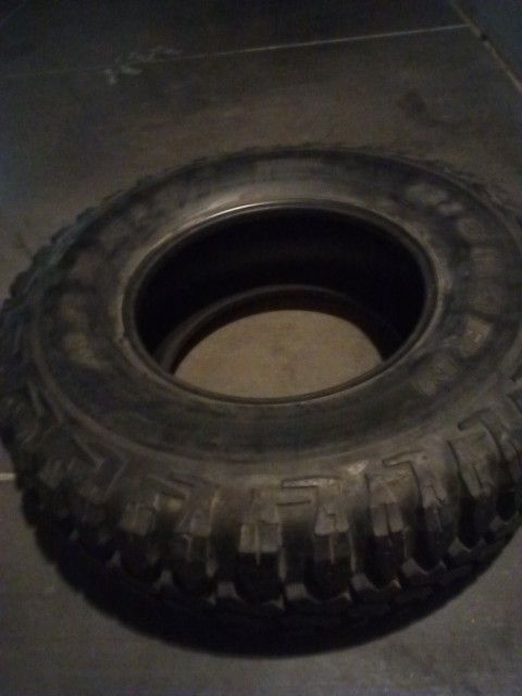 Big Horn 35x12.50r17LT