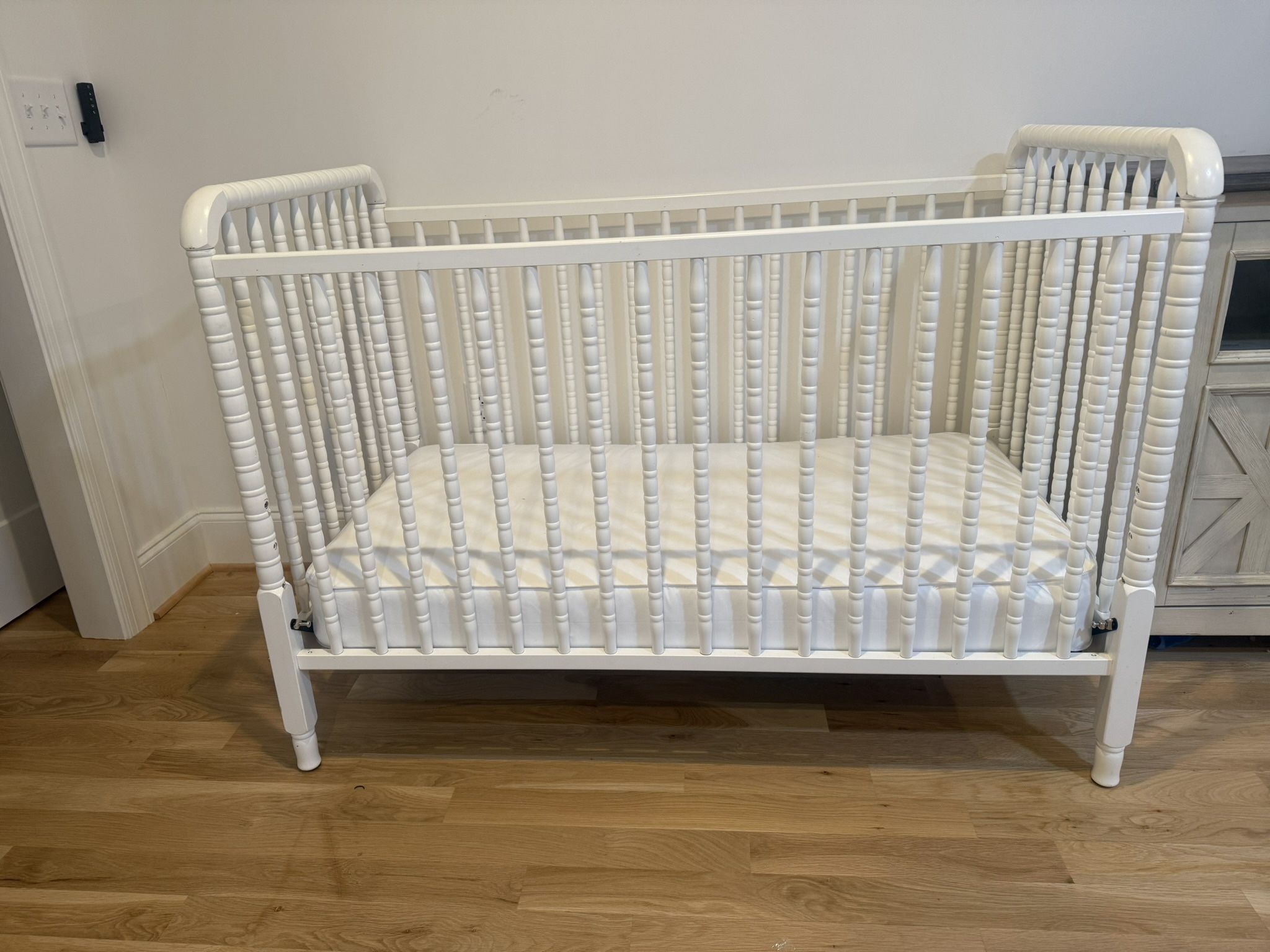 Baby Crib For Sale