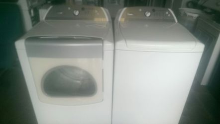 Whirlpool Cabrio Washer and Dryer $450 With Warranty