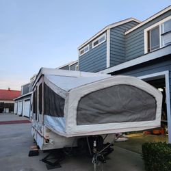 PopUp Camper With Battery, Trailer Jack,  Propane, Solar Energy Converter