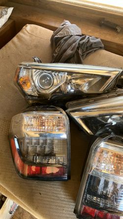 4Runner headlights and taillights