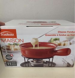 Trudeau Cheese Fondue Set