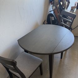 Beautiful Round Table 