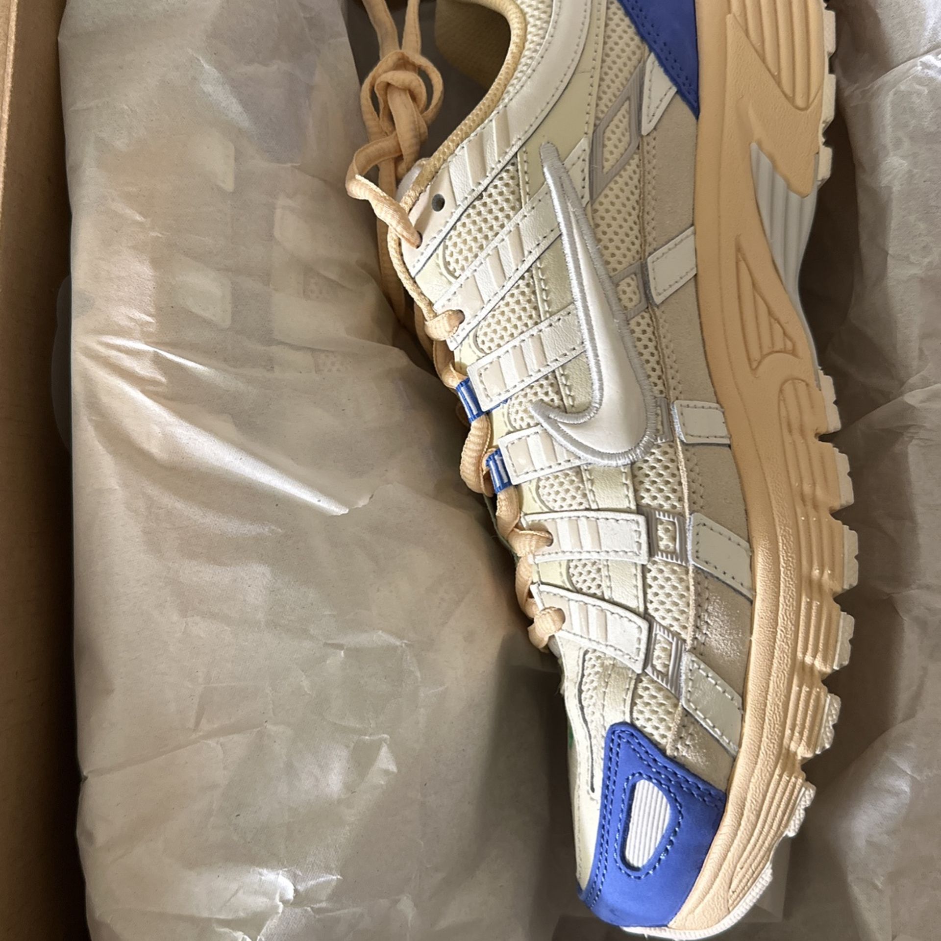 Nike P-60000 Size 8.5 $100 Obo