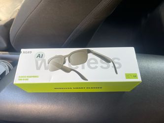 Smart glasses - (not camera)