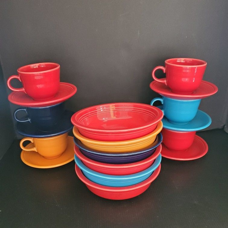 FIESTAWARE Lot Of 18 Pieces Cereal Bowls Cups Saucers