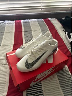 Nike Mercurials size 10