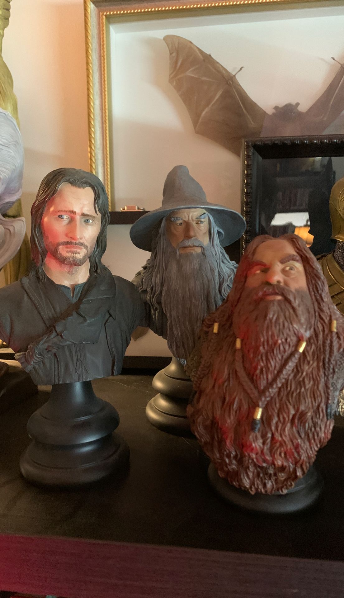 Sideshow Weta Lord of the rings busts (3)