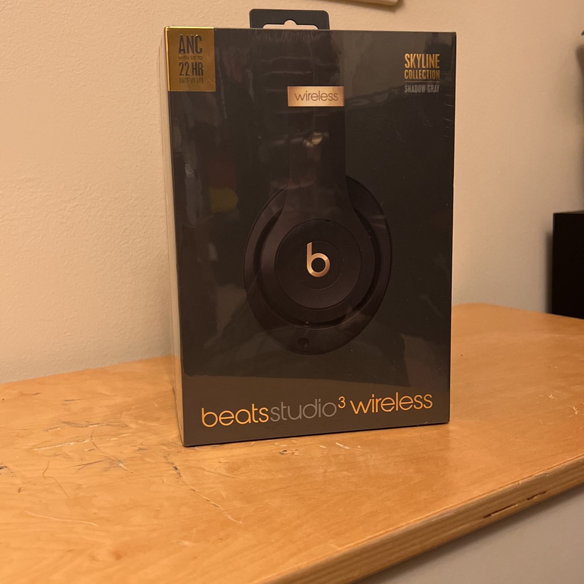 *BRAND NEW* Beats Studio 3 Wireless Shadow Gray