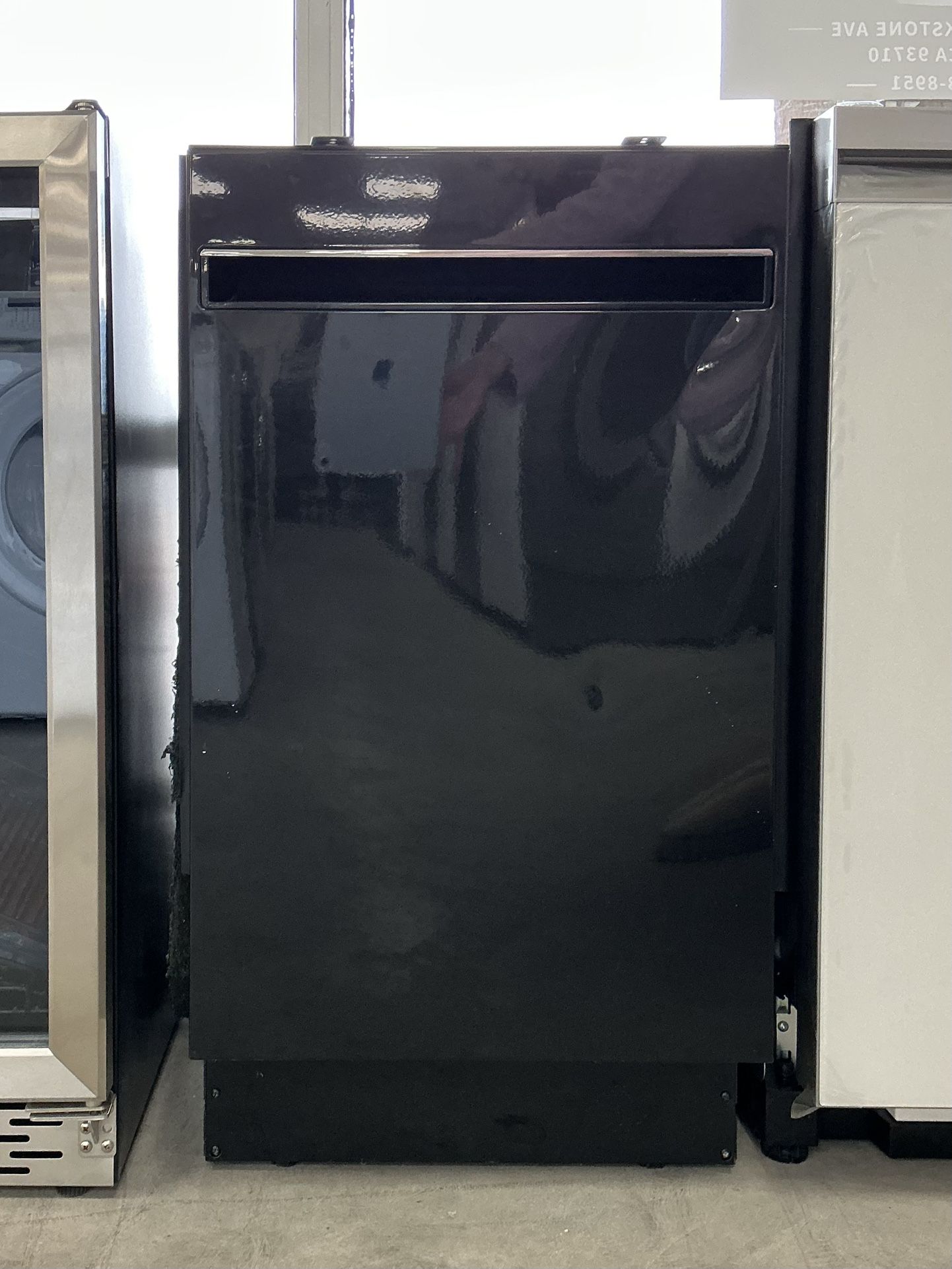 GE Profile 18 inch Top Control ADA Dishwasher in Black with Stainless Steel Tub and 47 dBA