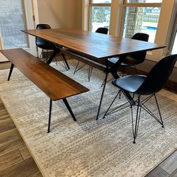 Modern dining Room Table