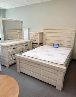 Queen bedroom set (FREE 24H DELIVERY AND SETUP)