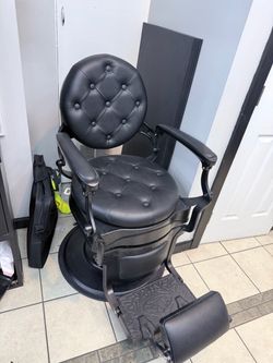 Barber chair