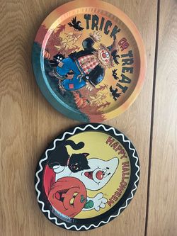 VINTAGE HALLOWEEN NEW DESIGN INC. SERVING TIN DISH LOT