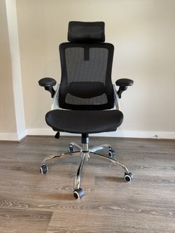 Brand New in sealed box Ergonomic Office Chair – 3D Armrests, Headrest & Lumbar Support